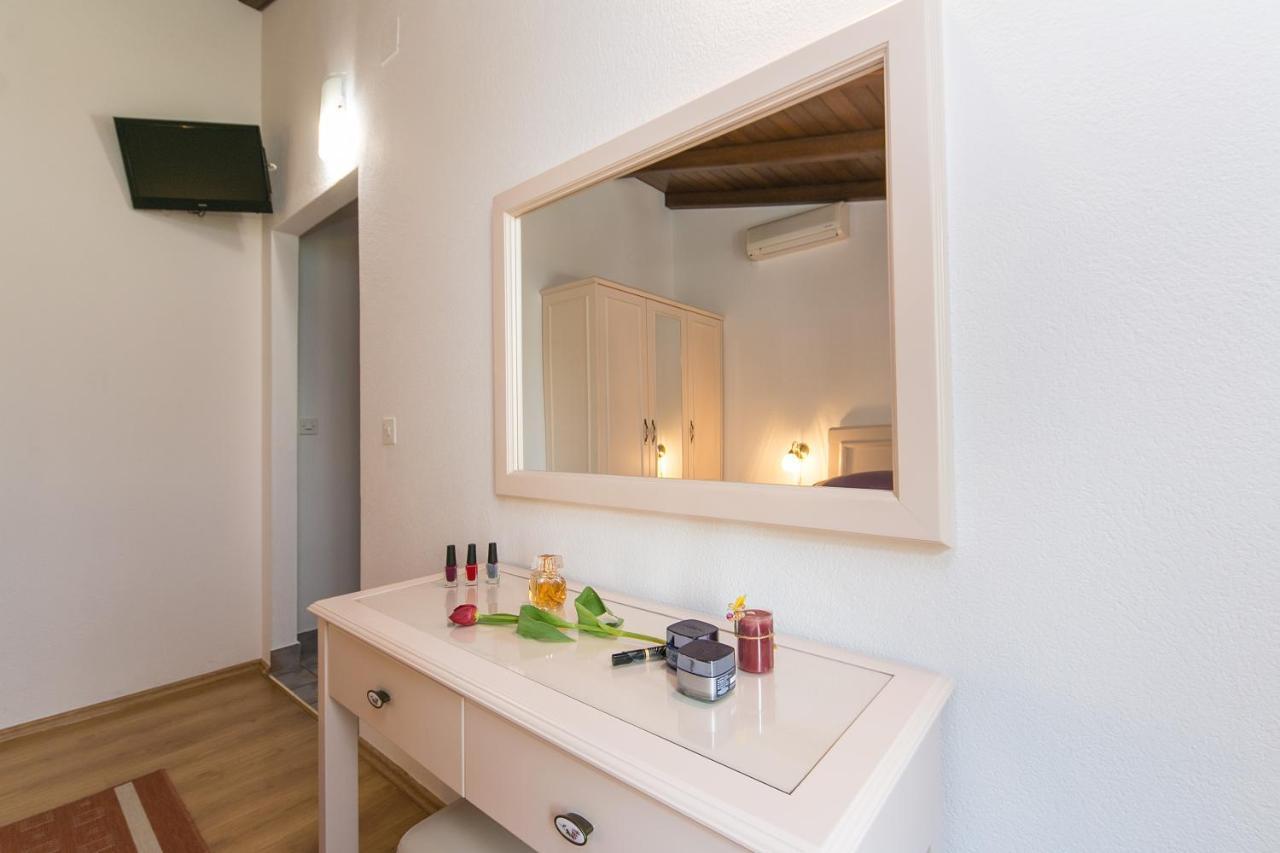 Apartment Brela 2717C Buitenkant foto