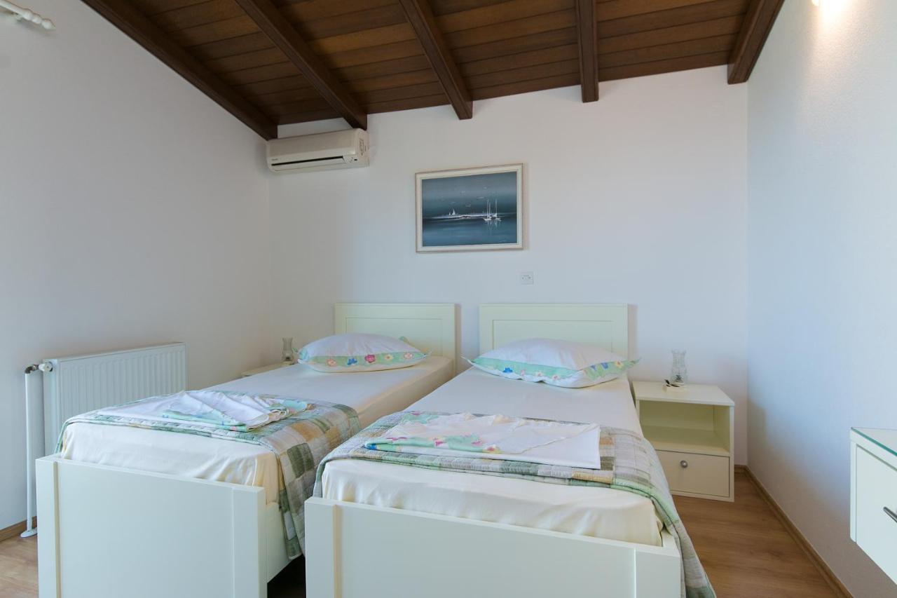 Apartment Brela 2717C Buitenkant foto